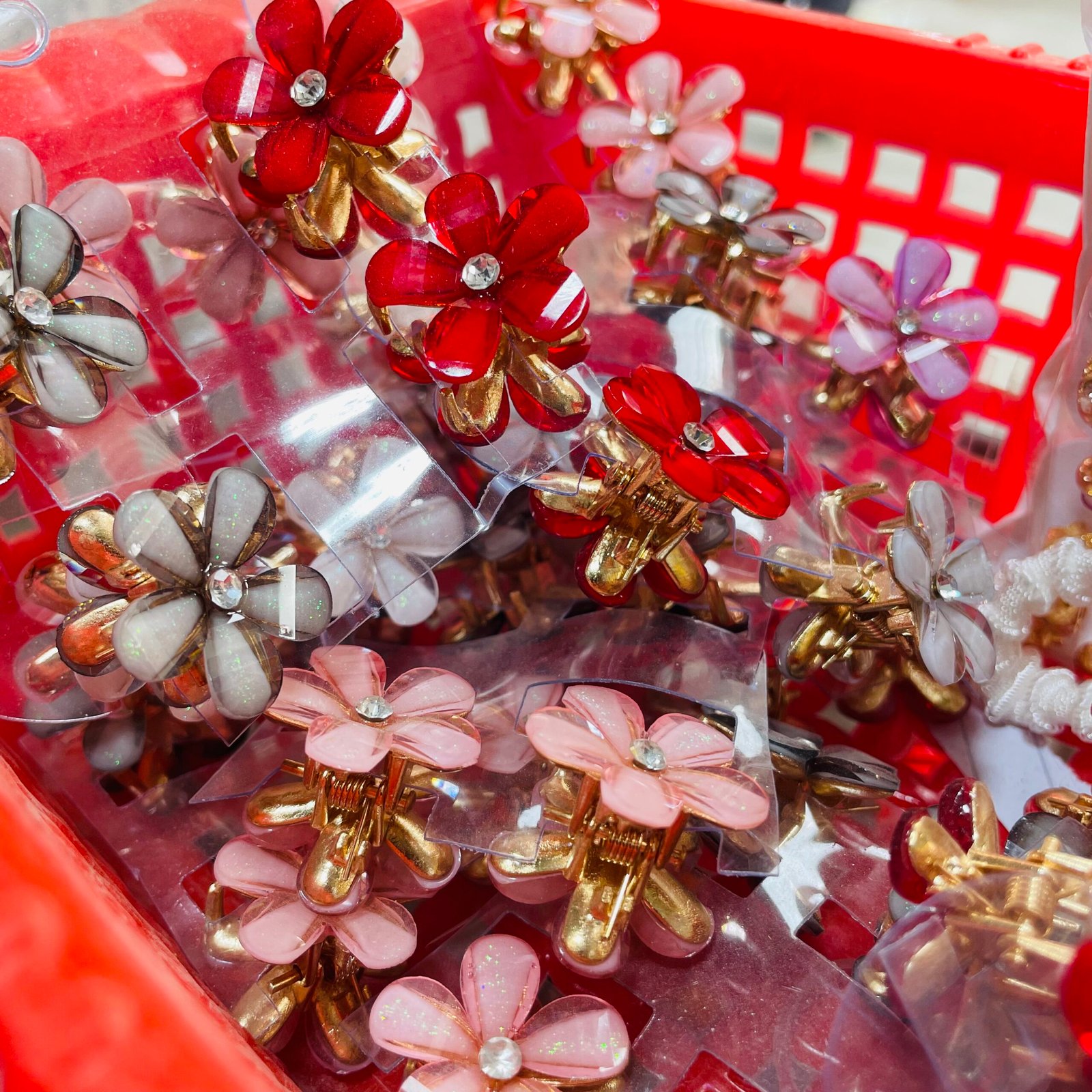 4 Pcs Small Flower Shape Braided Hair Claw Clips Ladies Fashion - Image 3