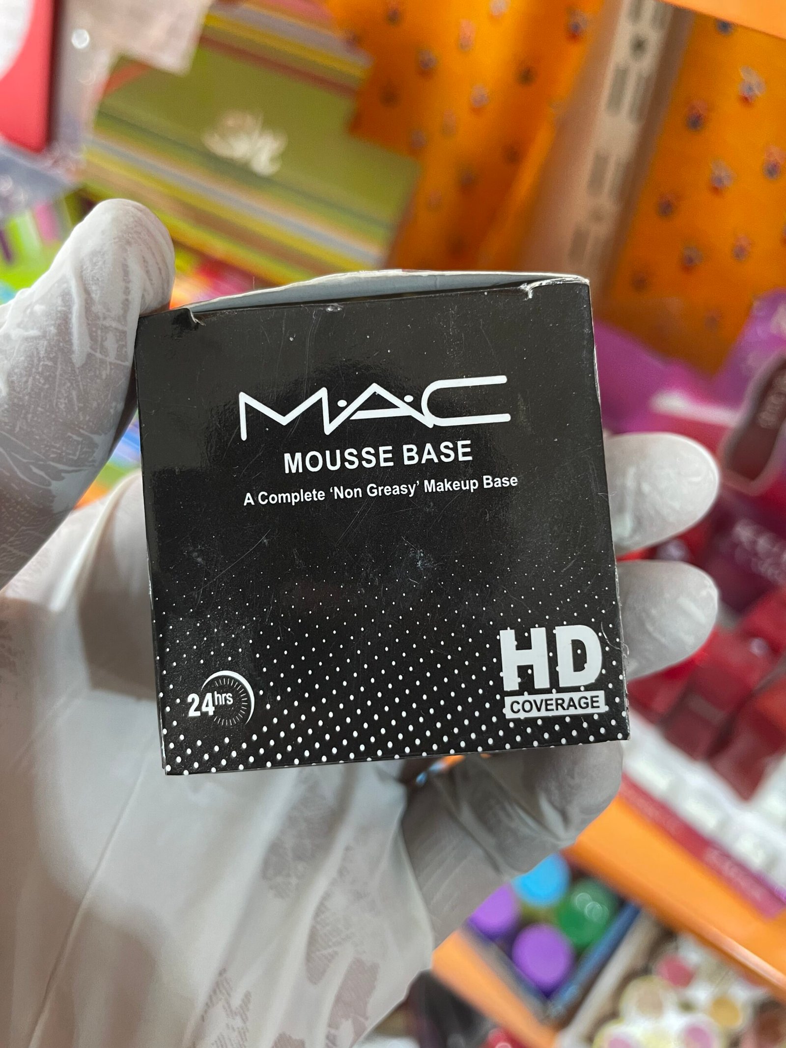 MAC Mousse Base Foundation – 24H Non-Greasy HD Coverage